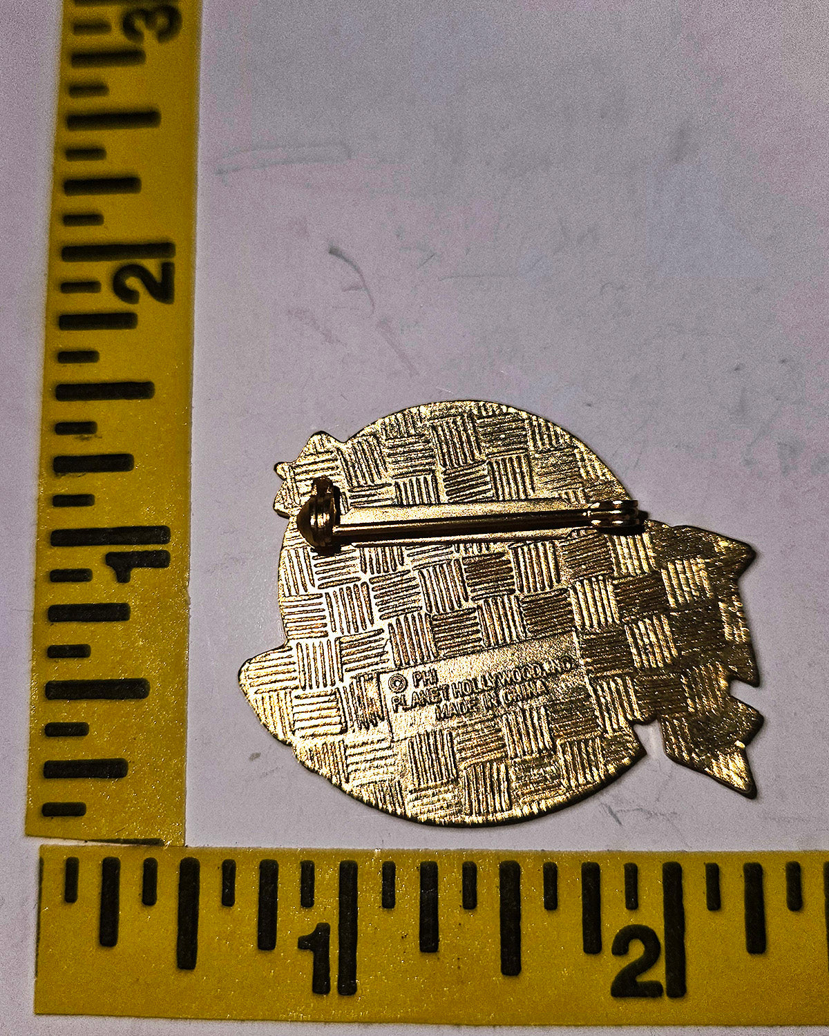 Planet Hollywood Costa Mesa California Pin Collectible Souvenir Memorabilia