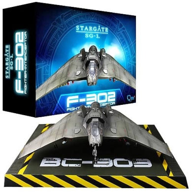 Stargate SG-1 F-302 Fighter Interceptor Replica Factory Sealed NIB