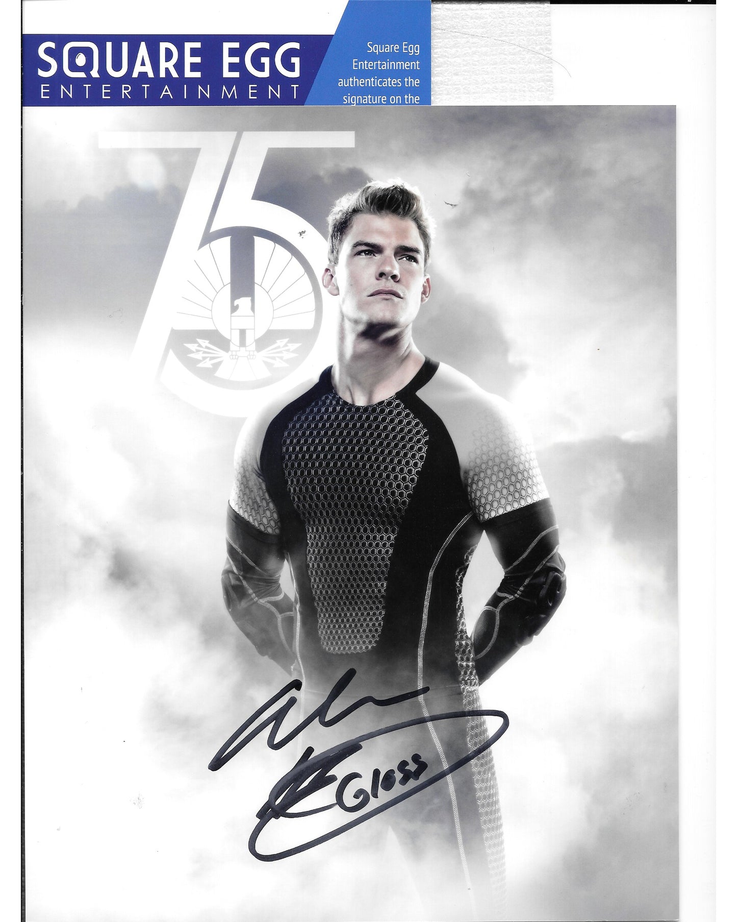 Alan Ritchson 8in x 10in AUTOGRAPH Photo