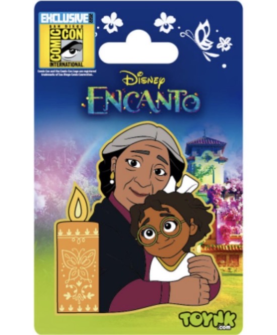 SDCC 2022 Exclusive: Disney Pin Encanto Abuela & Mirabel Pin NIP