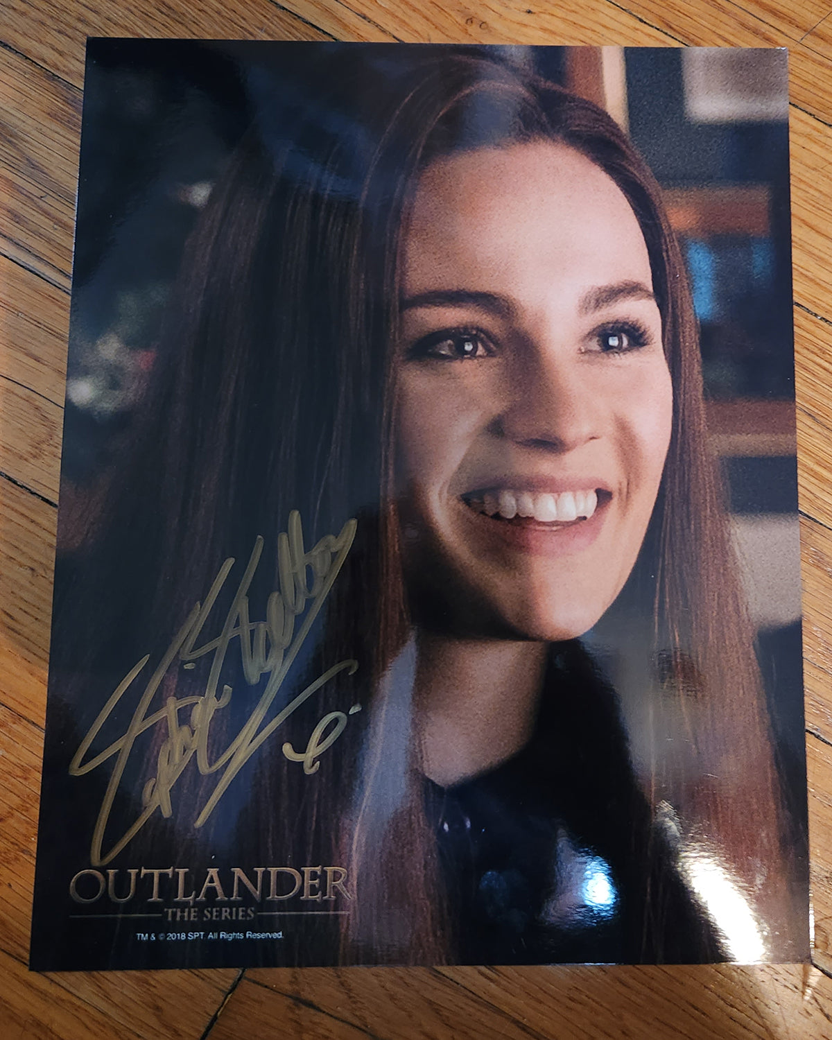 Sophie Skelton 8in x 10in AUTOGRAPH Photo Outlander