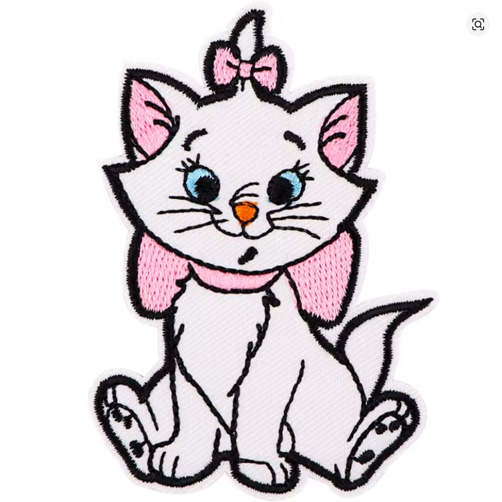 "Maria"-like cat   2 in x 3 inch Iron-on Patch NEW