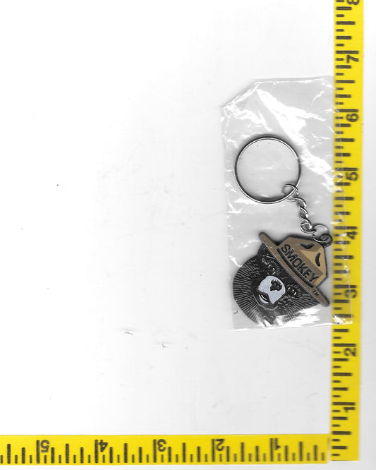 SMOKEY THE BEAR METAL KEYCHAIN W/ORIGINAL PLASTIC