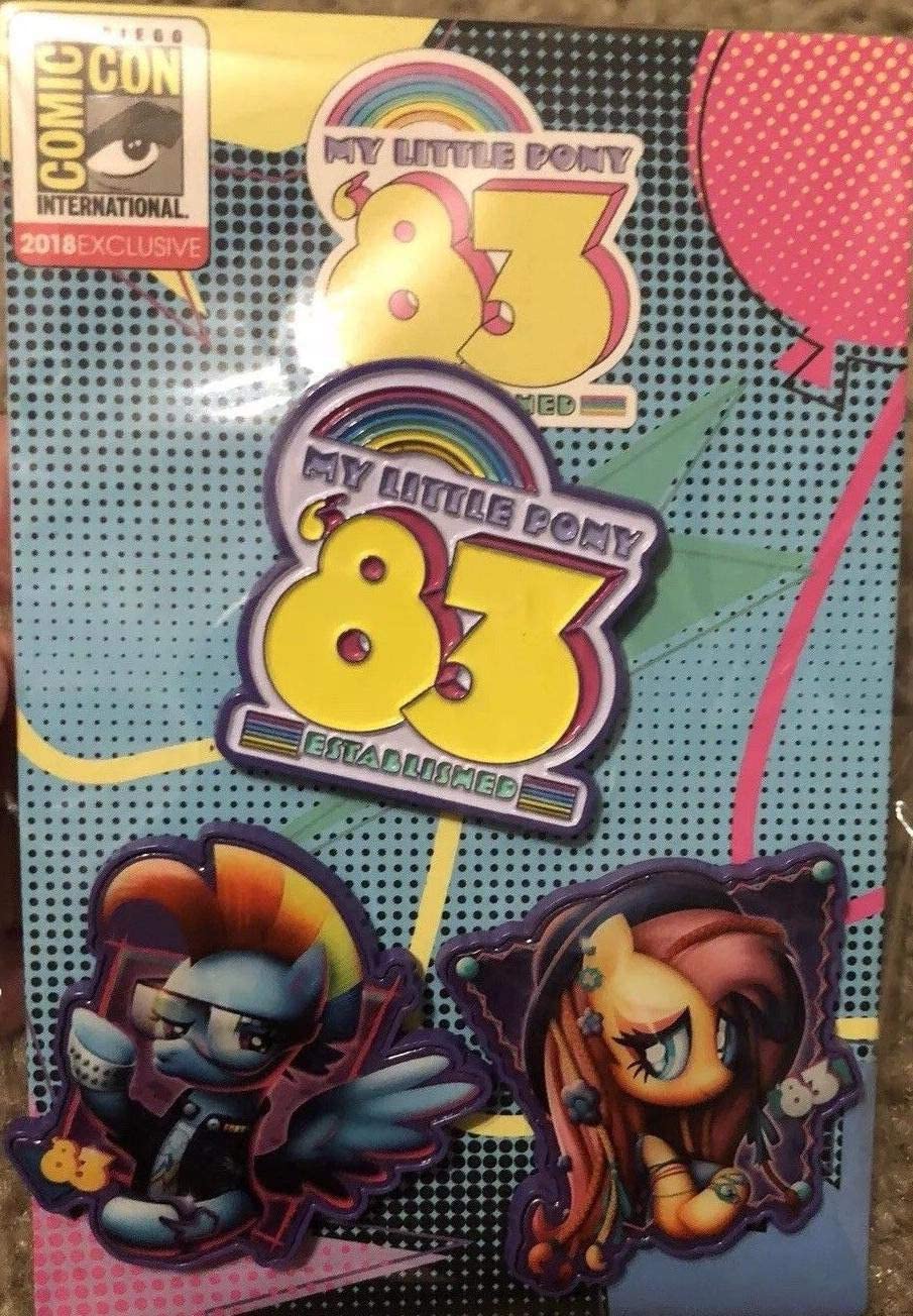 My Little Pony '83 Enamel Pin 2018 San Diego COMIC-CON-pin RETIRED NOC