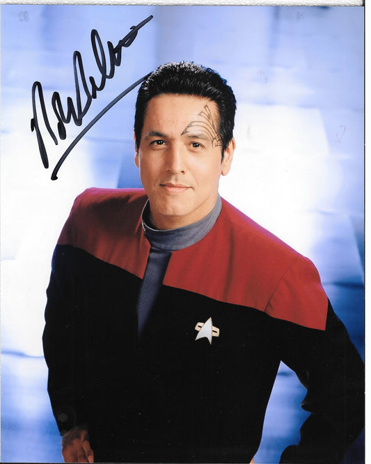 Robert Beltran 8in x 10in AUTOGRAPH Photo Star Trek Voyager Black-Sharpie #1