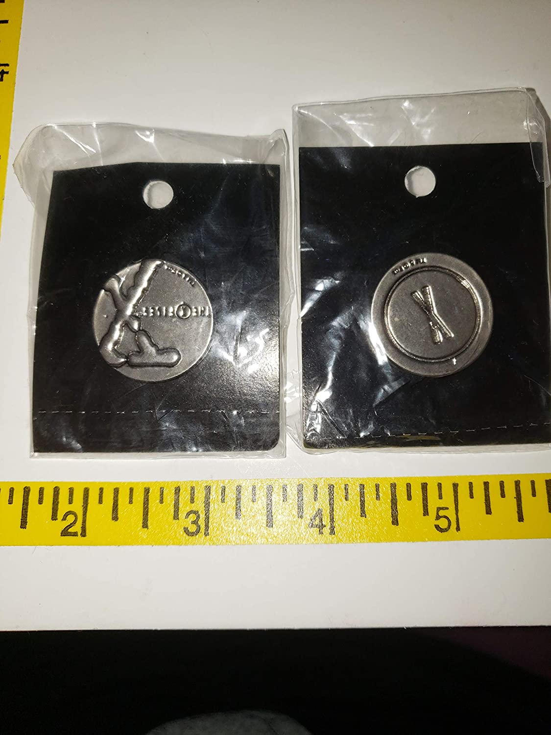 X-Files TV Show - Collectible Pewter Pin Badge - set of 2